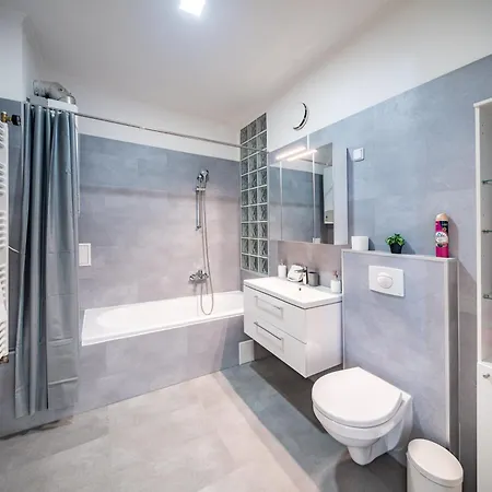 50 Shades Of شقة *